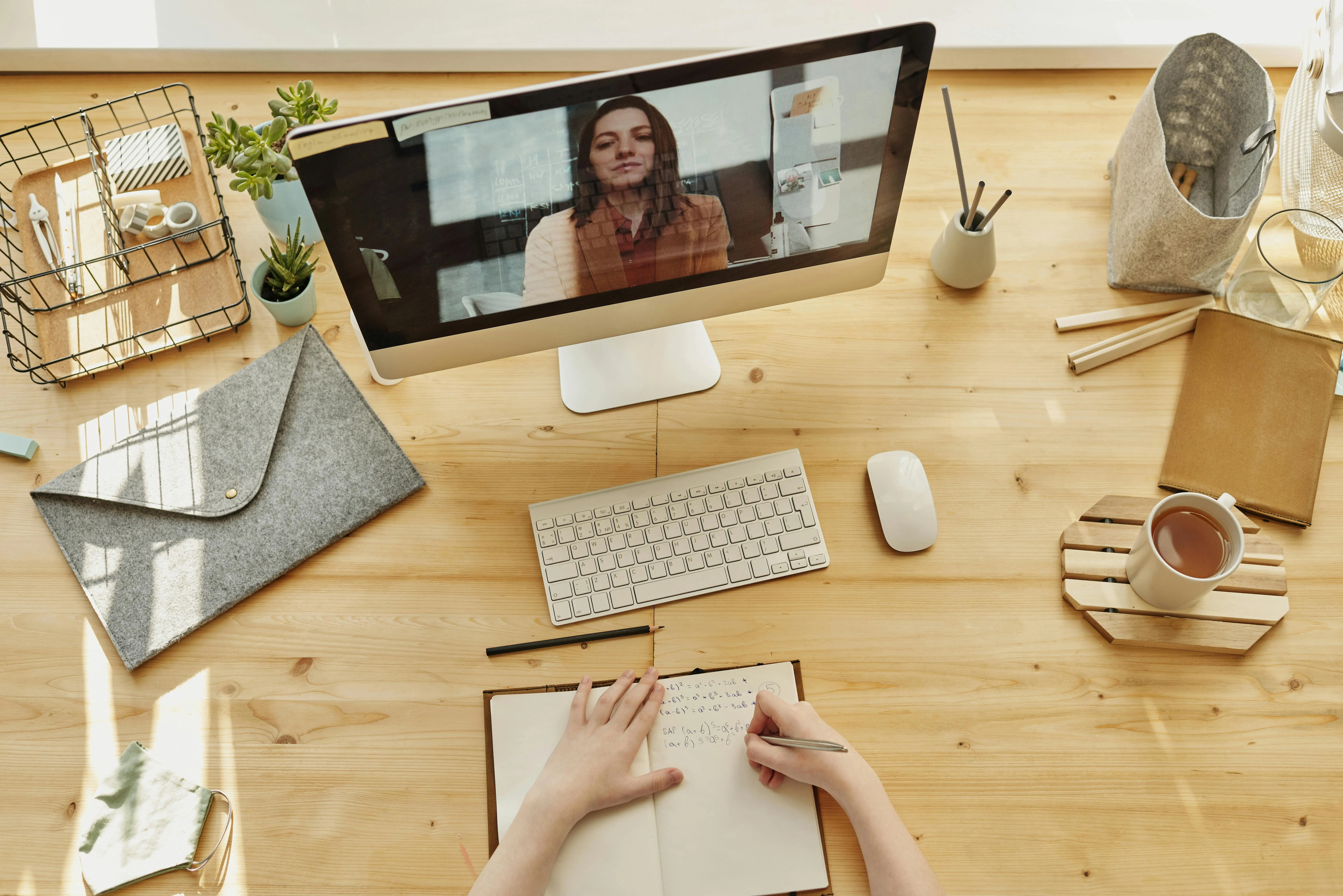 Why Online Coaching is Revolutionising the Future of Fitness